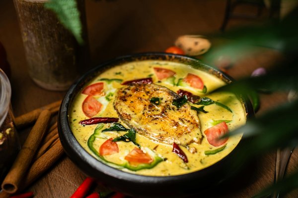 Qual è il metodo più efficace per monitorare l'usura delle pastiglie dei freni in un veicolo sportivo?